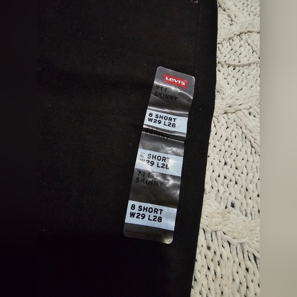 Levi's 711 SKINNY WOMEN'S JEANS - Picture 8 of 9